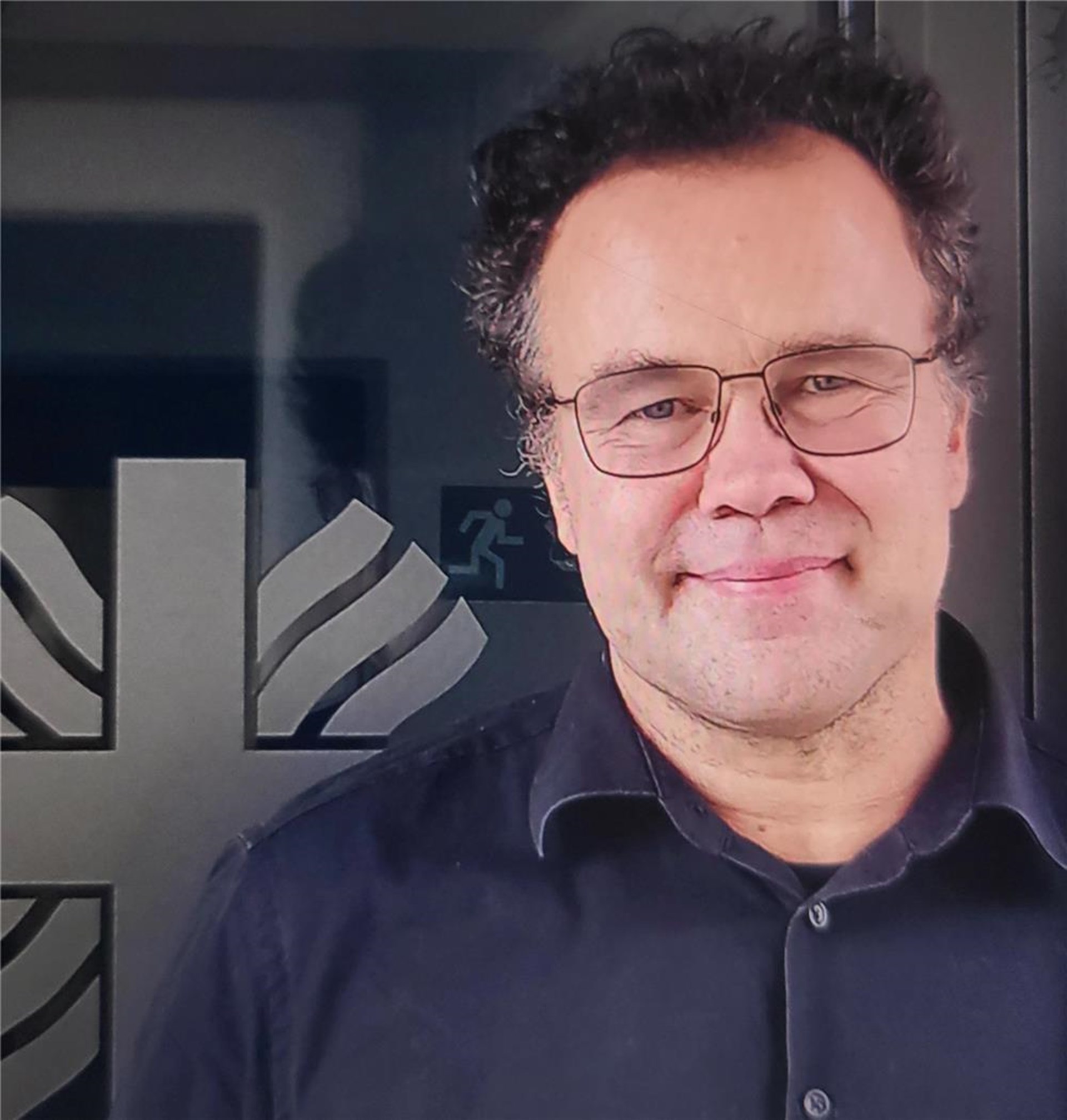 Dominik Hübner